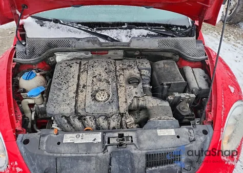 2013 Volkswagen Beetle z USA, uszkodzony, nr VIN 3VWJX7AT5DM602328